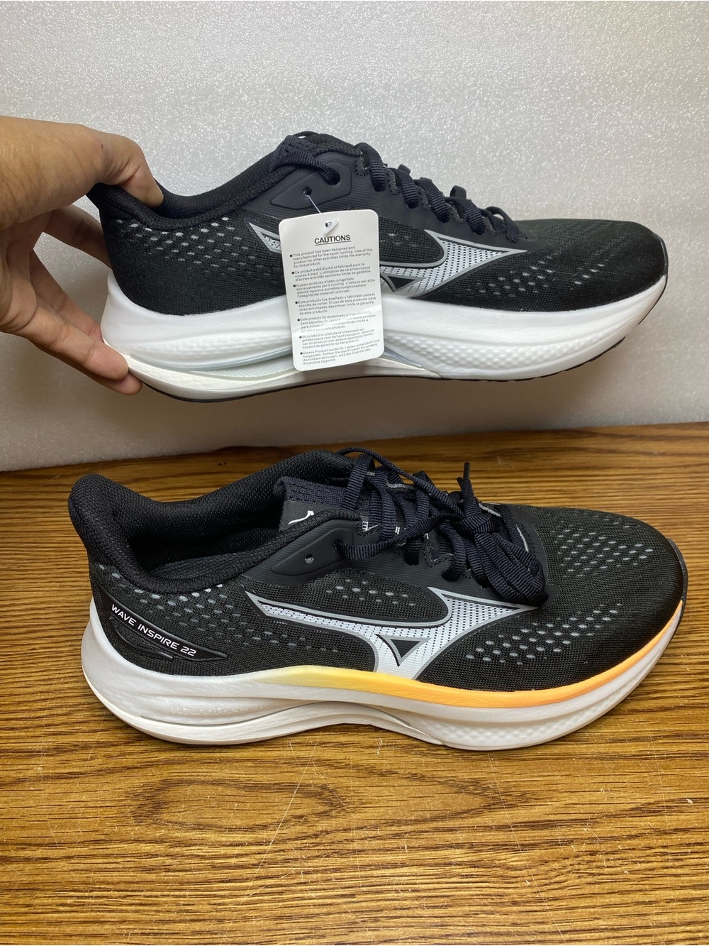 Mizuno Wave Inspire 22 Black White Road Running Jogging Shoes Womens Size 10 New